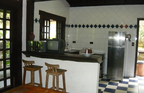 Boicucanga Beach House | Spacious Oceanfront Retreat for 12 with Pool & Spa