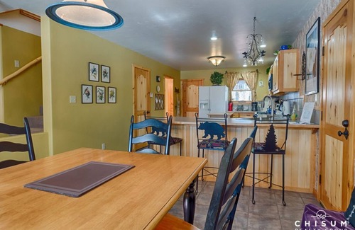Angel Fire House | Ideal Getaway Near Ski Lift and Golf Course - Family Friendly