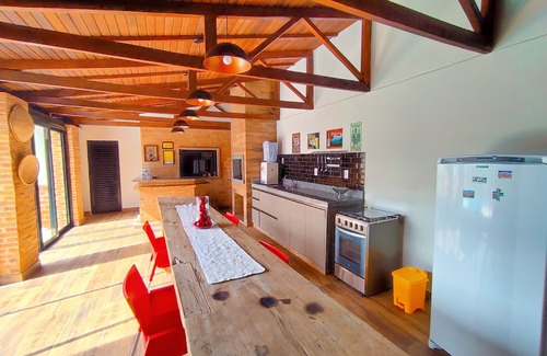 Foz do Iguacu House | Inviting House with Private Pool in Foz do Iguaçu
