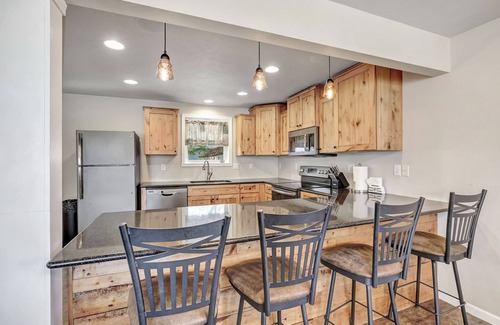 Green Bay House | Prime Location Just Steps from Lambeau Field & Spa Amenities