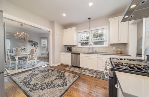 Grand Junction House | Ideal Location for Large Groups – Pet & Child Friendly!