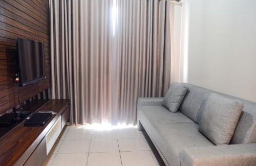 Old Jakarta Apartment | Prime Location 2BR Maple Park Apartment with Pool Access