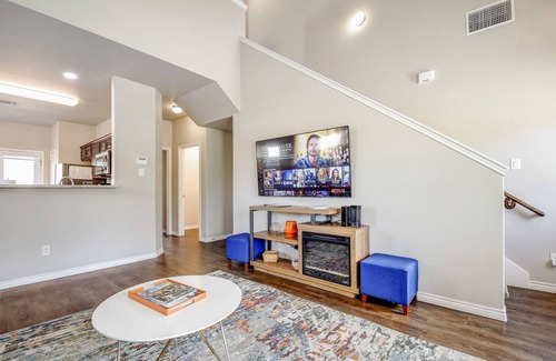 Fredericksburg House | Conveniently Located, Steps from Main St - Top Rated Stay