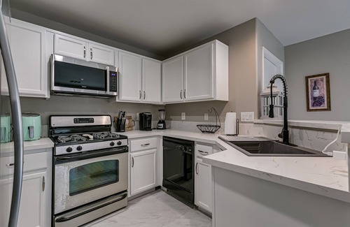 Rhodes Ranch House | Prime Location Near the Strip with Family-Friendly Amenities