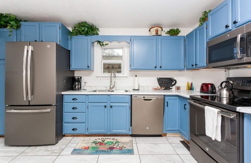 Arvada House | Prime Location in Old Town Arvada with Pet-Friendly Yard