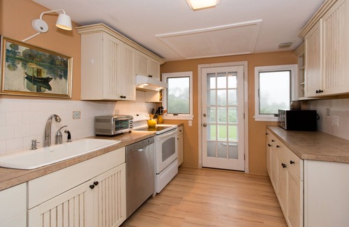 Little Compton House | Prime Location Steps from Tappan's Beach with Ocean Views
