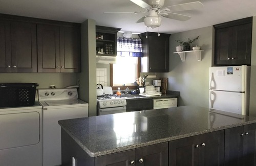 Eastham House | Prime Location Steps from Cape Cod National Seashore
