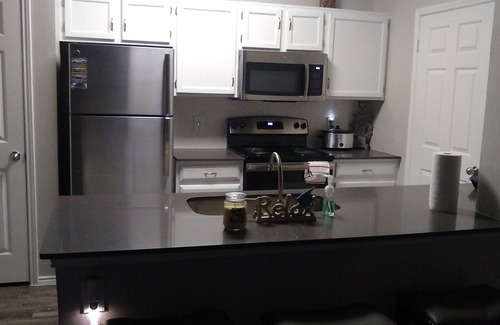 Plano Apartment | Peaceful Retreat in Prime Location with Family-Friendly Amenities
