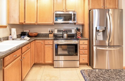Frisco Condo | Ideal Location with Pool, Spa & Family-Friendly Amenities