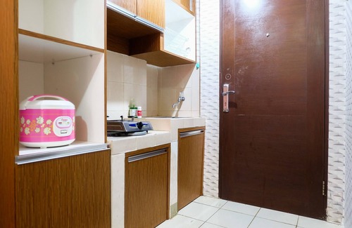 Kelapa Gading Barat Apartment | Ideal Location for Your Stay: Sunter Park View Studio