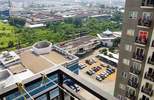 Kelapa Gading Barat Apartment | Ideal Location for Your Stay: Sunter Park View Studio
