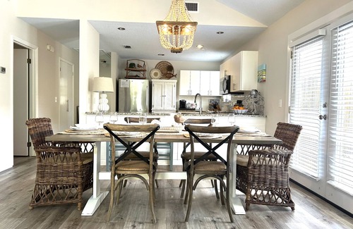 Demere Park House | Prime Location: Newly Renovated 3BR with Pool & Ocean View