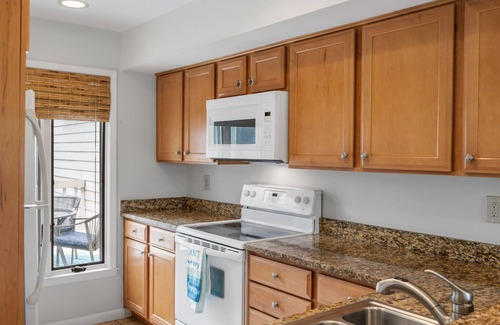 Spinnaker Beachhouses House | Prime Location: Steps to Beach, Golf & Pools with Ocean Views