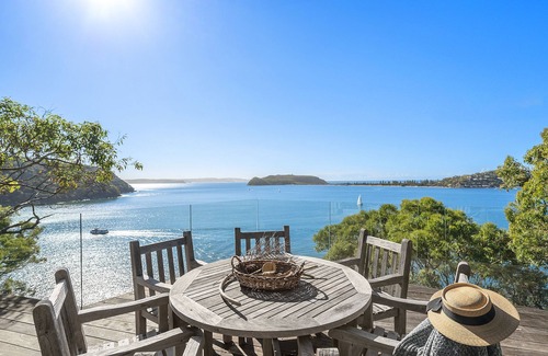 Great Mackerel Beach House | Exceptional Great Mackerel Beach Cabin with Ocean Views