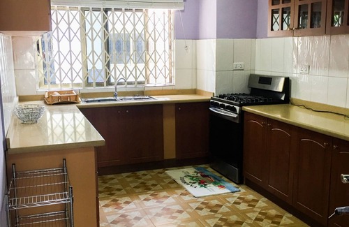 Gbawe House | Relax at Great Mt HOPE Villas with Ocean View and Pool