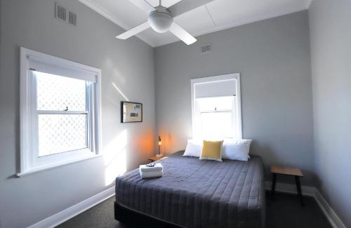 West Kempsey Hotel | Budget-Friendly Getaway at Great Northern Hotel with Breakfast