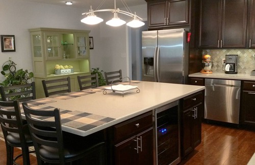 Indianapolis House | Ideal Northside Hotel: Minutes from Downtown & Family-Friendly