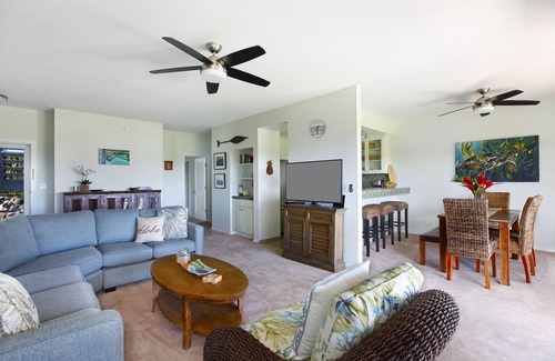 Poipu Condo | Oceanfront Haven: Walk to Beach with Grand Hyatt Access
