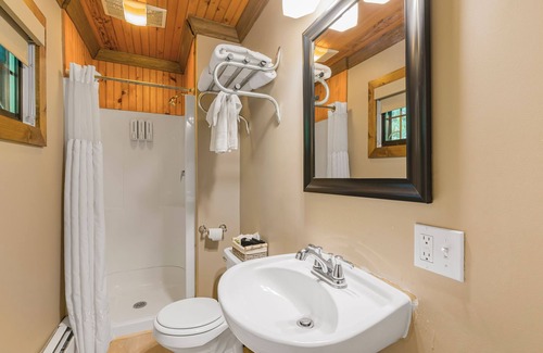 Old Forge Hotel | Explore Great Pines: Eco-Friendly Retreat with Pool & Dining