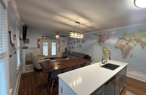Cooper-Young Historic District House | Prime Location Hotel: New, Family-Friendly & Top Rated