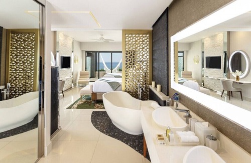 Cabo San Lucas Resort | Perfect Escape: 2 Bedroom Suite with Private Pool Awaits