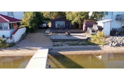 Bonnyville Cabin | Cozy Beachfront Cabin with 4 Beds for Family Getaways