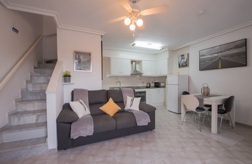 Gran Alacant House | May Getaways: Enjoy Free Cancellation & Oceanfront Amenities