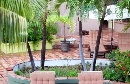 Rendezvous Bay Villa | Ideal Retreat for Family Fun and Romantic Escapes
