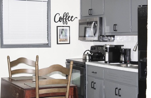 McDonough Apartment | Comfortable Stay with Kitchen and Breakfast Amenities