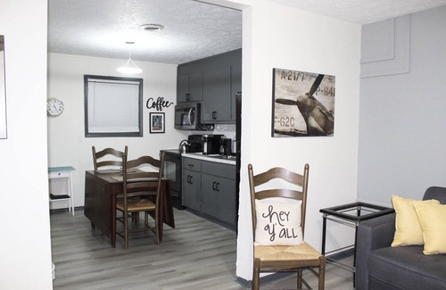McDonough Apartment | Comfortable Stay with Kitchen and Breakfast Amenities