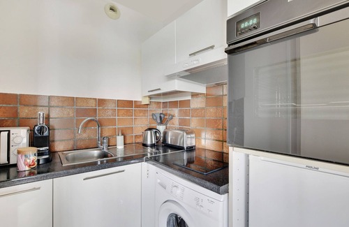 Grenelle Apartment | Great view Seine river near the Eiffel Tower