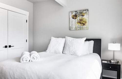 Park City Villa | Great views luxe gym fireplace deck sleeps 8