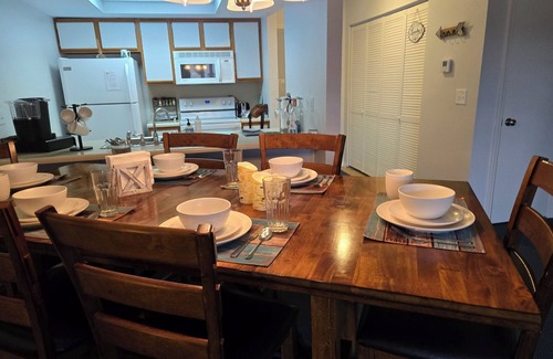 Kimberling City Condo | Experience Summertime Bliss by the Lake with Top Amenities