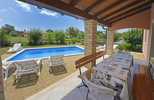 Mofardini House | Relaxing Villa with Private Pool and Pet-Friendly Options