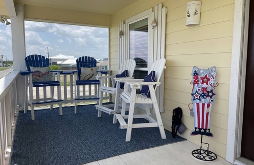 Rockport House | Serene Water Views with Pet-Friendly Comfort and Amenities