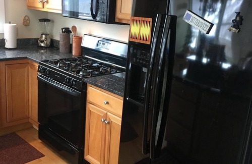 Central Vermont- Killington Condo | GRT. WHITE VIEW: Ski-In/Ski-Out with Hot Tub & Spa