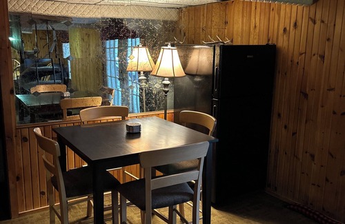 Palmyra House | Great Wood Lodge: Spacious 5-bedroom, 2.5-bath home with pool on 3+ acres.