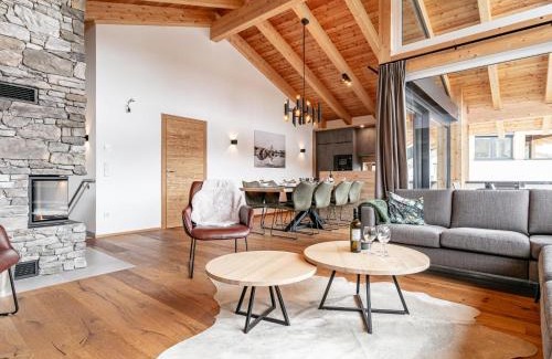 Sankt Lambrecht House | Experience Grebenzen Lodge 35: A Family-Friendly Retreat