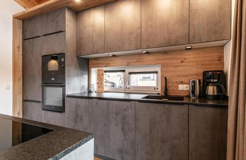 Sankt Lambrecht House | Experience Grebenzen Lodge 35: A Family-Friendly Retreat
