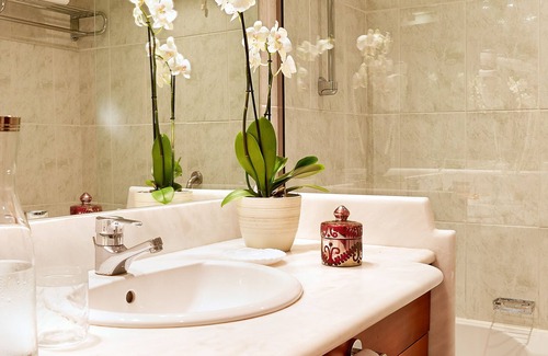 Limni Resort | Discover Grecotel Lux Me Daphnila Bay: 4-Star All-Inclusive Bliss