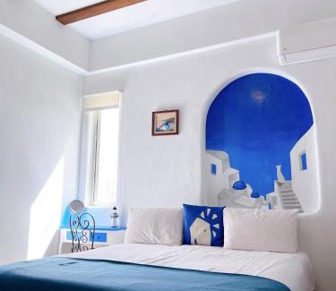 Magong Bed & Breakfast | Oceanfront Greek Frontier Villa with Pool & Breakfast