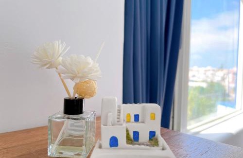 Magong Bed & Breakfast | Oceanfront Greek Frontier Villa with Pool & Breakfast