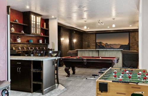 Hurricane House | Relax at Greek Goddess with Private Heated Pool & Hot Tub