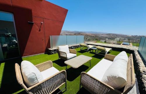 Salobre Villa | Oceanfront Retreat with Pool & Pet-Friendly Amenities