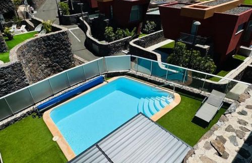 Salobre Villa | Oceanfront Retreat with Pool & Pet-Friendly Amenities