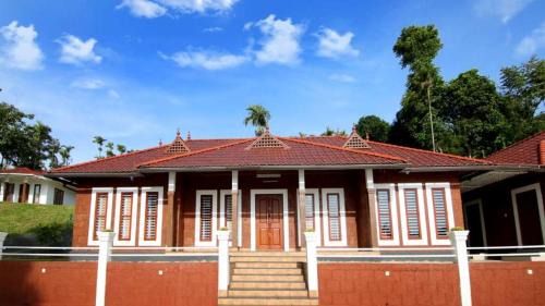 Sulthan Bathery Resort | Pet-Friendly Green Amble Resort with Pool and Restaurant