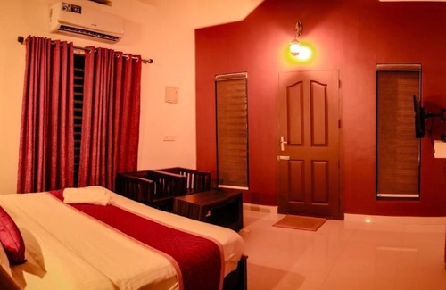 Sulthan Bathery Hotel | Green Ample Resorts