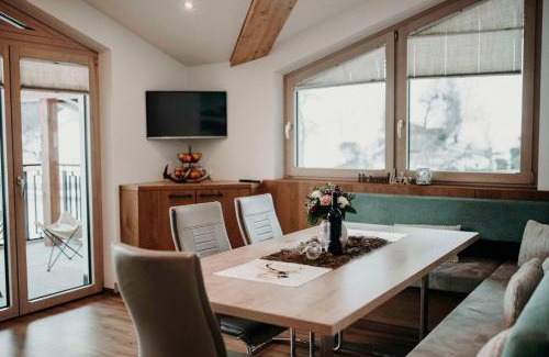 Uderns Apartment | Pet-Friendly Green Apart: Guest Rated 9.7/10 for Families