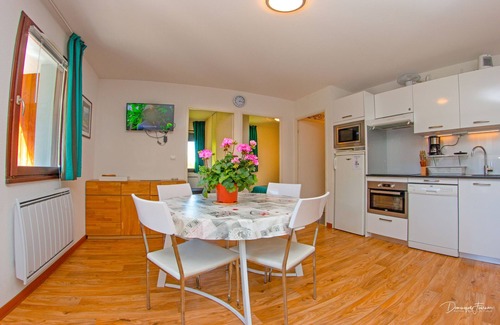 Bagneres-de-Luchon Apartment | Experience Tranquility at Green Break: T3 Furnished Stay