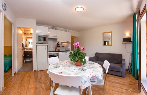 Bagneres-de-Luchon Apartment | Experience Tranquility at Green Break: T3 Furnished Stay